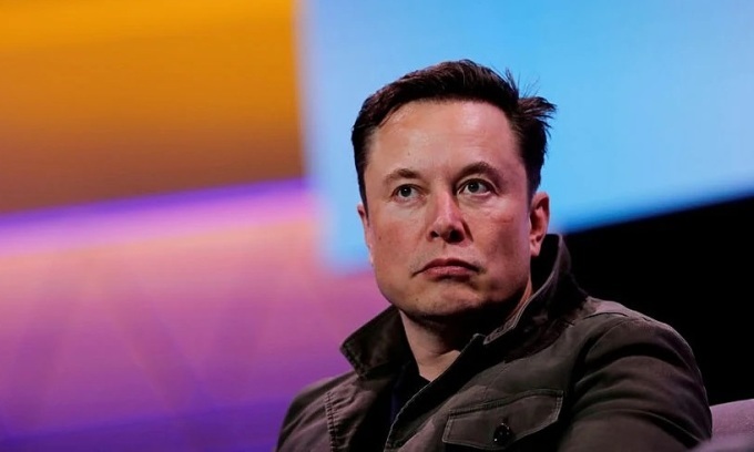 Elon Musk lại 'chế diễu' Bill Gates 4 Elon Musk trong một hội nghị ở Los Angeles, Mỹ, hồi năm 2019. Ảnh: Reuters.